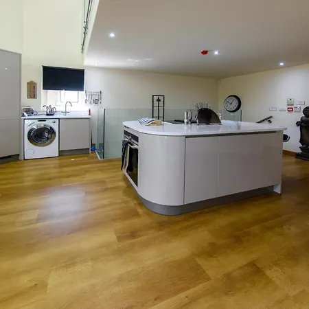 Apartment 2 Bed In 65305