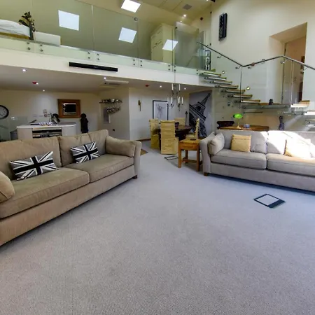 2 Bed In Oc-65305 Daire *