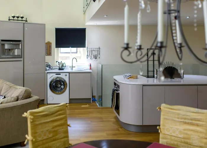 2 Bed In Oc-65305 דירה